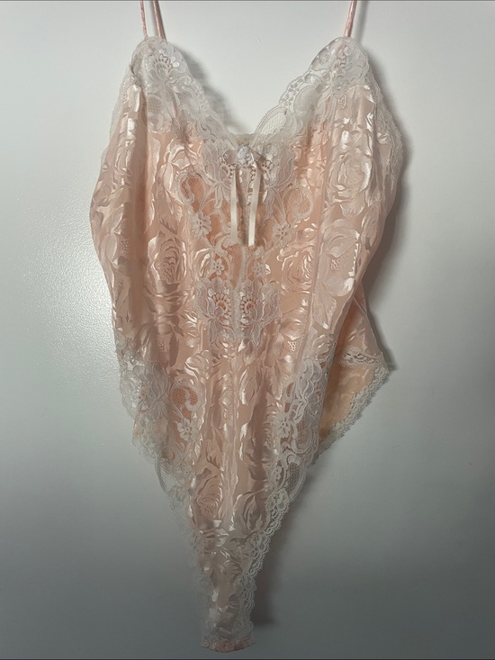 Dior Other - Vintage Christian Dior Peach and White Lace Chemise